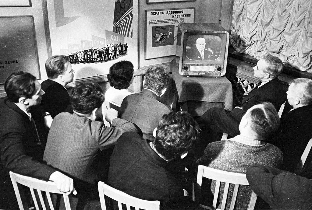 ℝ𝕖𝕘𝕚𝕞𝕖 𝔼𝕤𝕥𝕙𝕖𝕥𝕚𝕔𝕤 (@regimeesthetics) on Twitter photo 