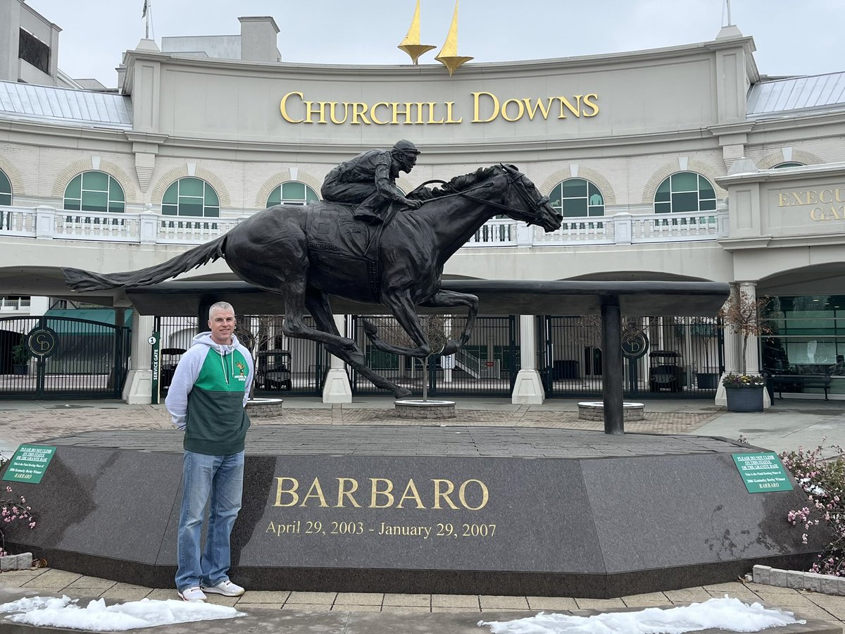 casey vullings tweet media