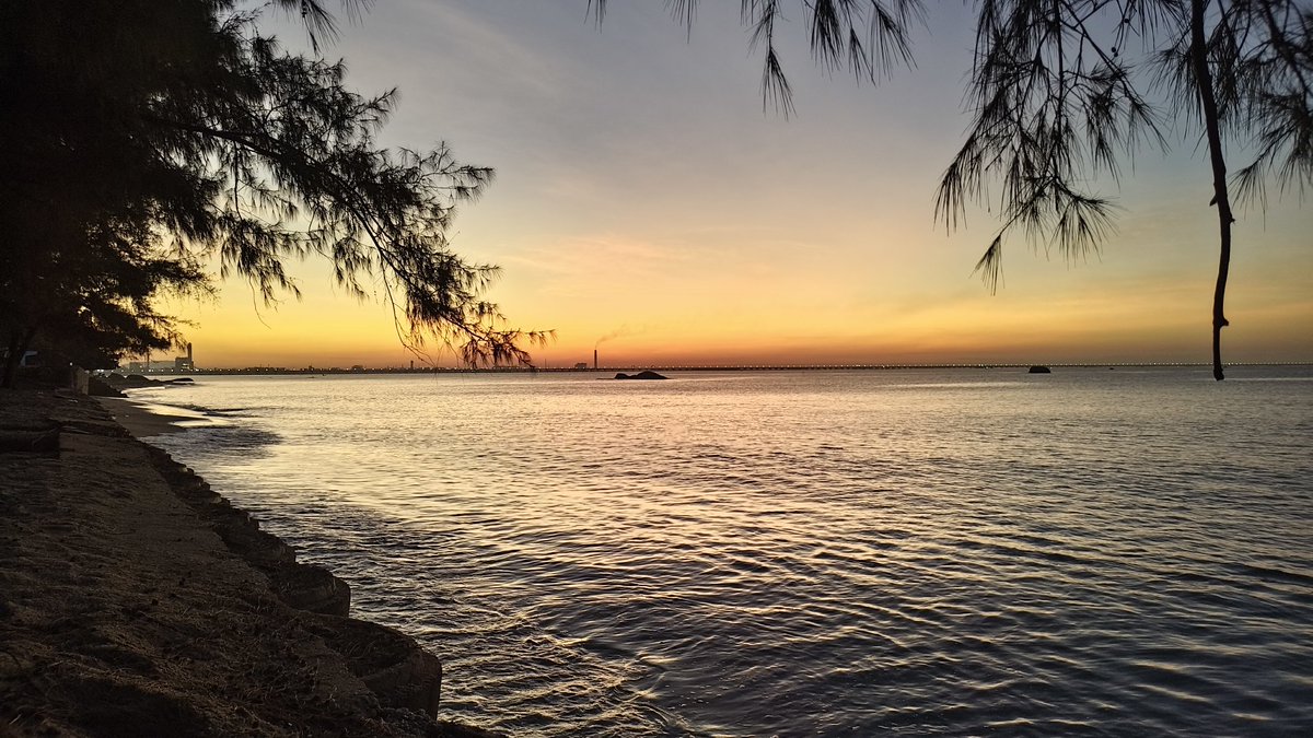 2011risk_weak's tweet photo. รัลมเล #หาดน้ำริน https://t.co/q0bYCXhMa3