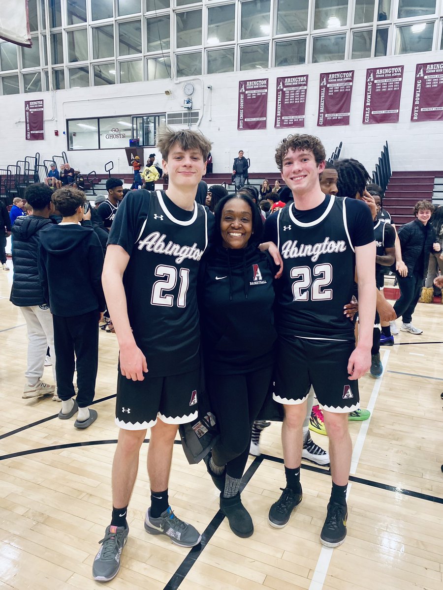 Nothing like having your 4th grade teacher still coming to your games to cheer you on eight years later! <a href="/AbingtonSchools/">Abington School District</a> <a href="/AbingtonSenior/">Abington Senior High School</a> #bingbasketball