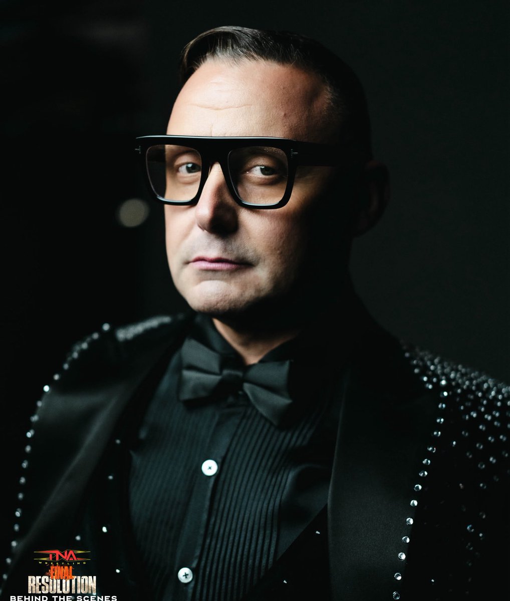 Inspirational quote of the day…

Due unto others 
before they do unto you 💎

The Elegance Brand is coming to
<a href="/AMC_TV/">AMC TV</a>