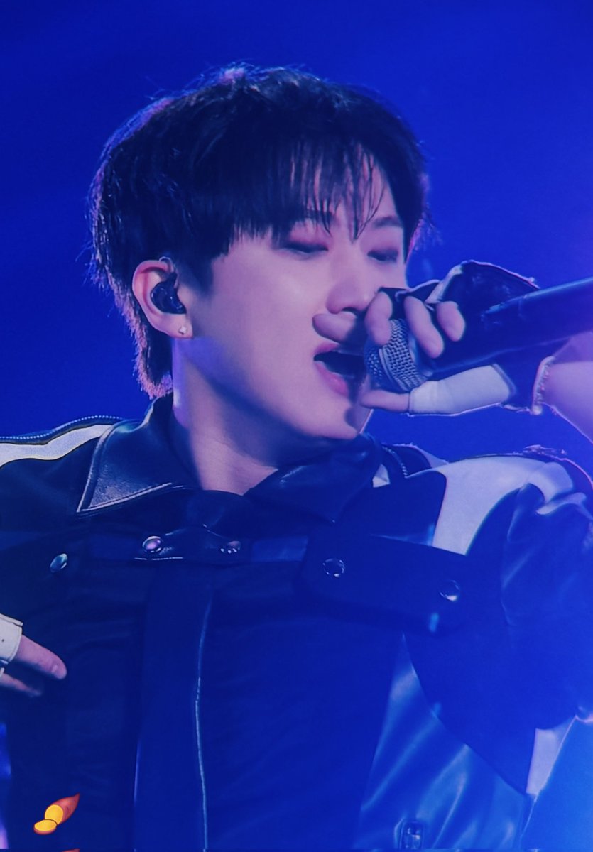 251206 aaa pre
#StrayKids #스트레이키즈 
#Changbin #창빈