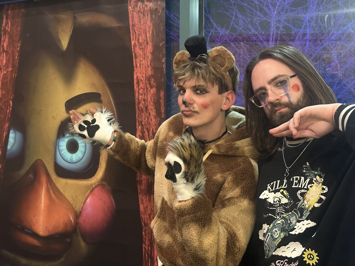 THE FNAF MOVIE WAS SO FLIPPING GOOD OMGOMGOMGOMGOMG