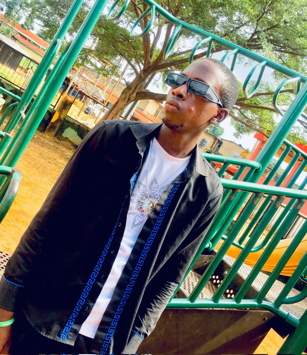 RapperExpensive's tweet image. Being alive is the greatest gift☑️.Tiruzz