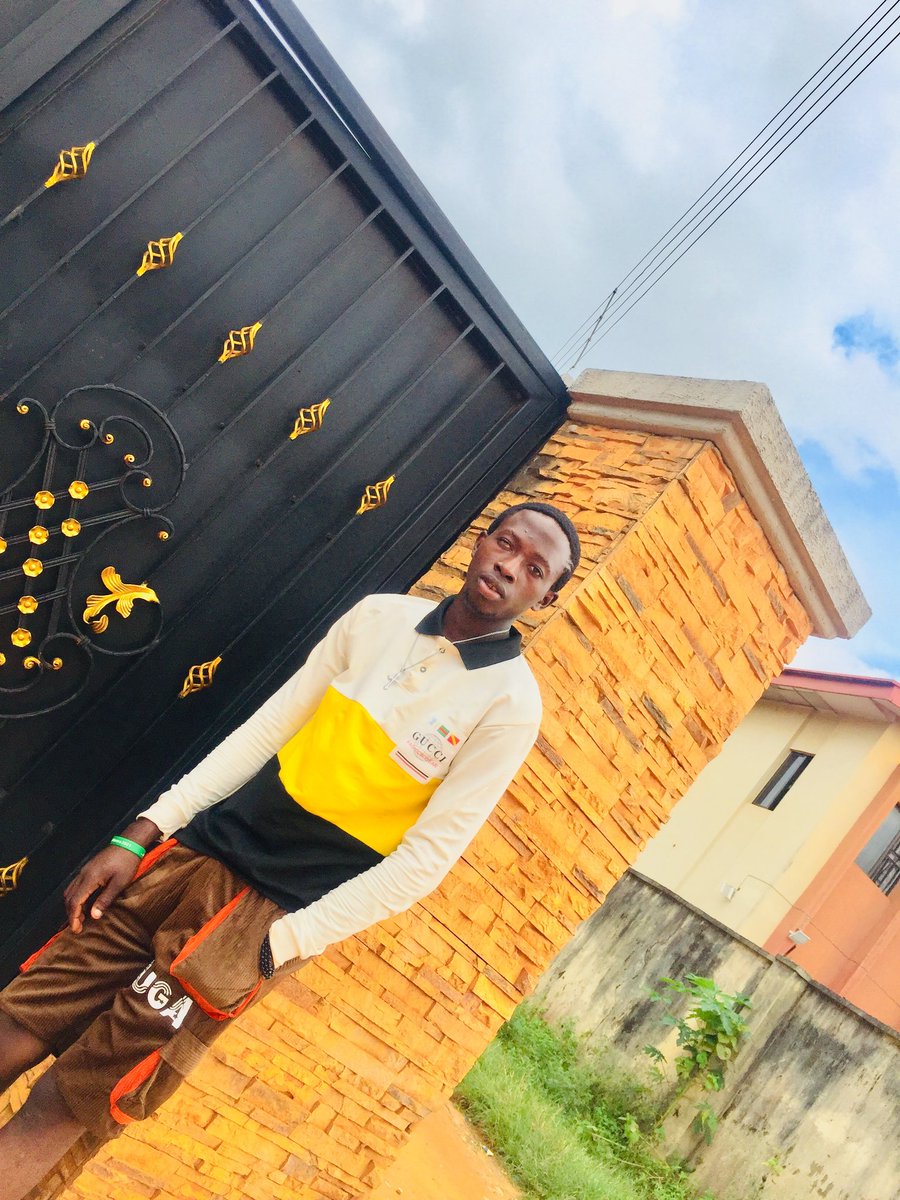 RapperExpensive's tweet image. Everybody will always move on. Remember!!  Tiruzz