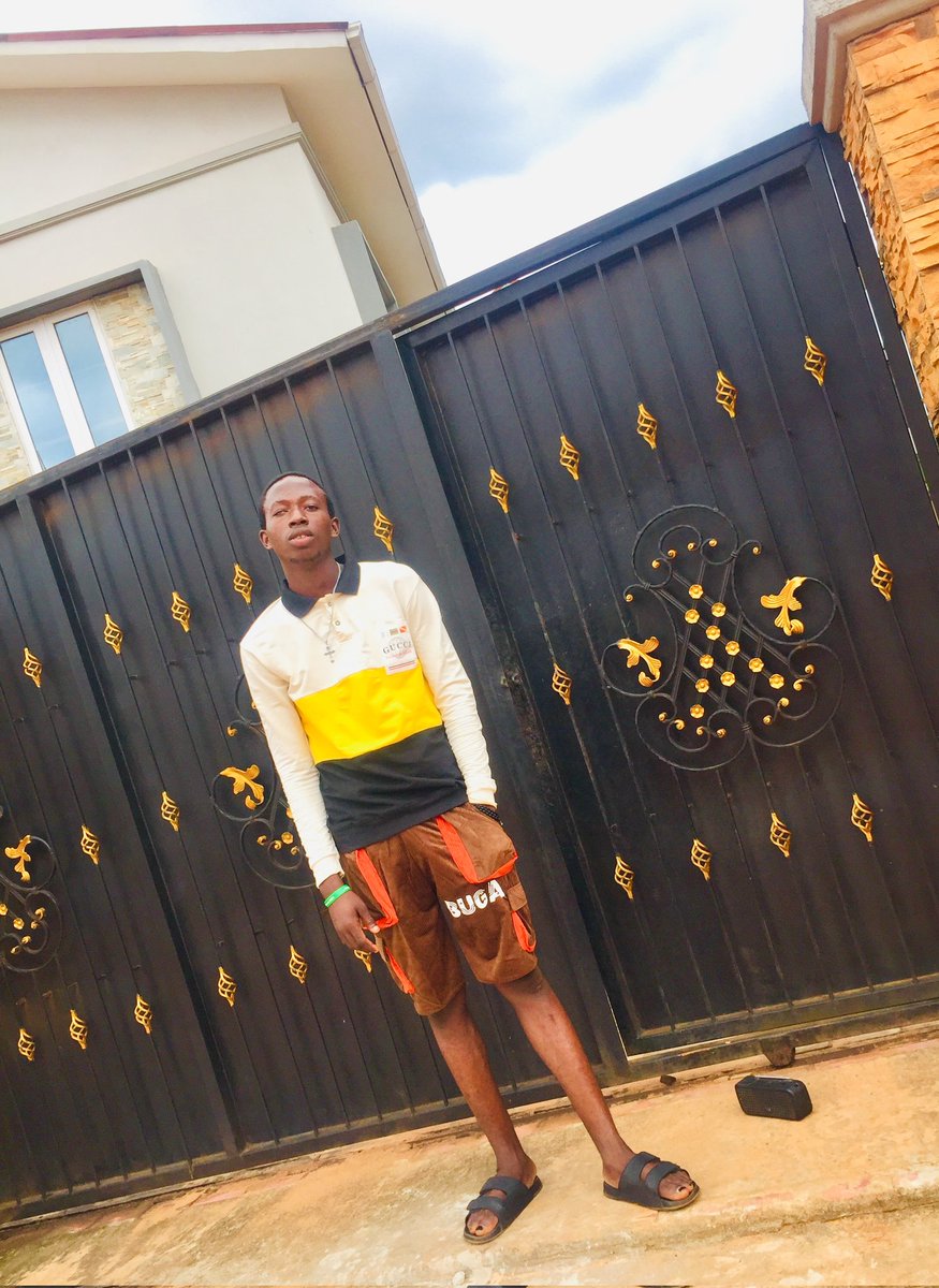 RapperExpensive's tweet image. Everybody will always move on. Remember!!  Tiruzz