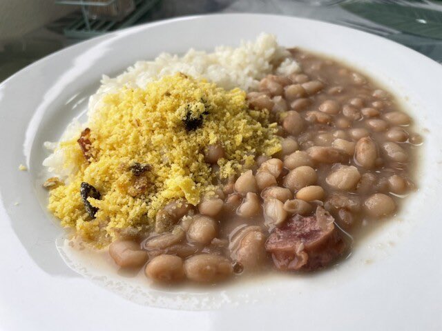 ←想像していたブラジル料理

実際のブラジル料理→

とりあえず豆🫘