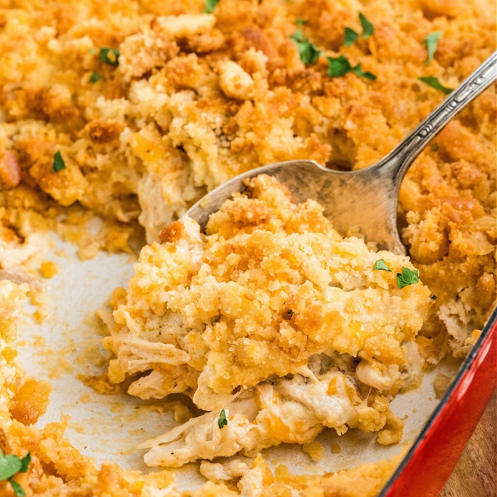 This Million Dollar Chicken Casserole lives up to its name, creamy, decadent, and satisfying with layers of flavor. #milliondollarchickencasserole #chickencasserole #casserole #chicken #dinner #easydinner melissassouthernstylekitchen.com/million-dollar…