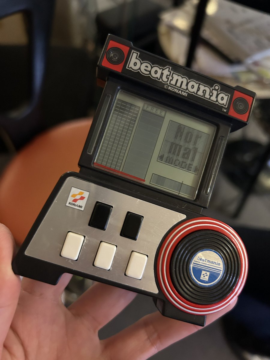 実績解除：ビーマニポケットをプレイ 8bitサウンドもまた味わい深し