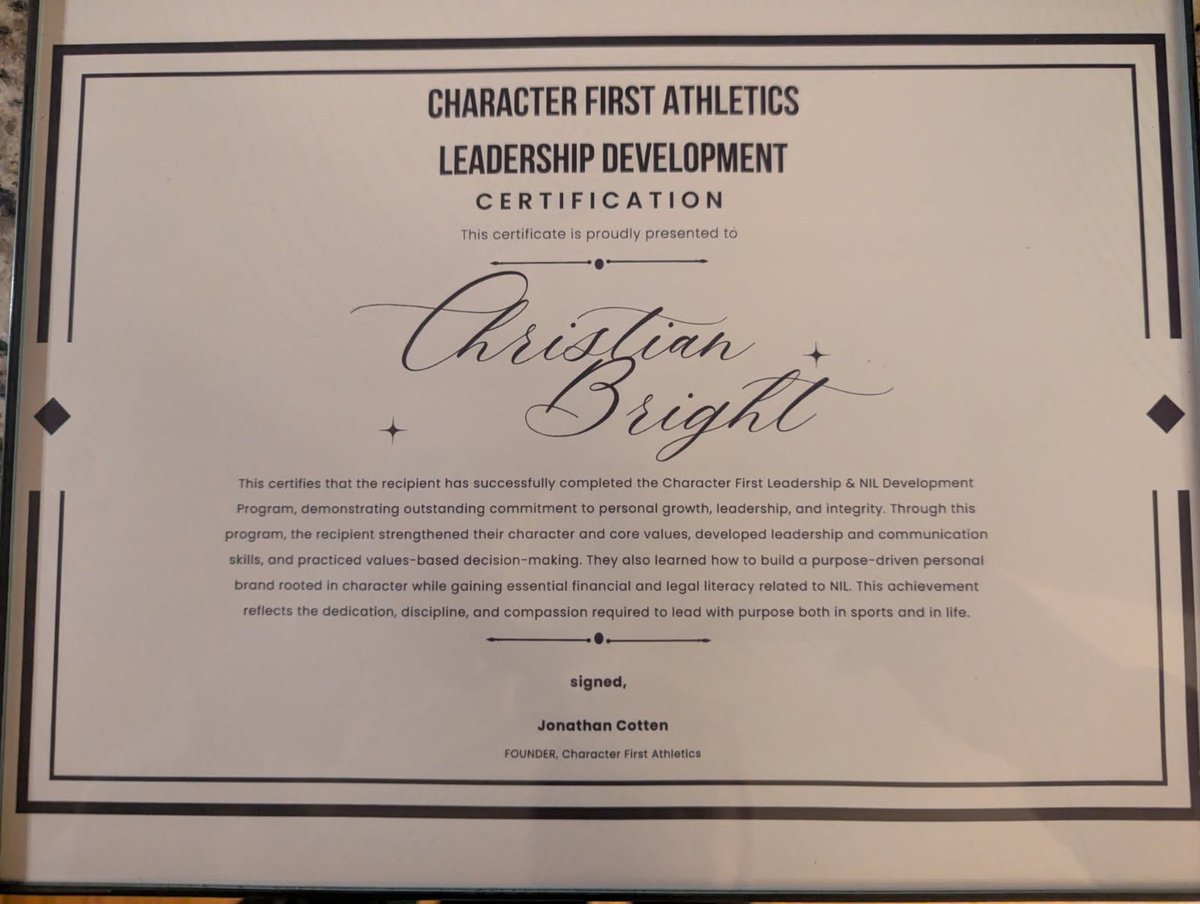 Christian G. Bright tweet media