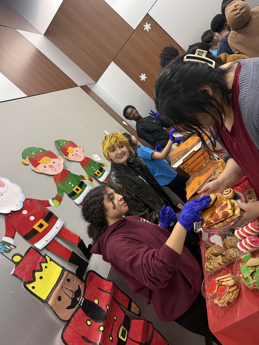 Cadre Kerr Theatre tweet media