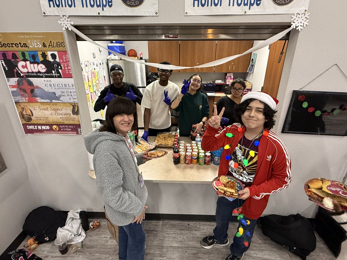 Cadre Kerr Theatre tweet media