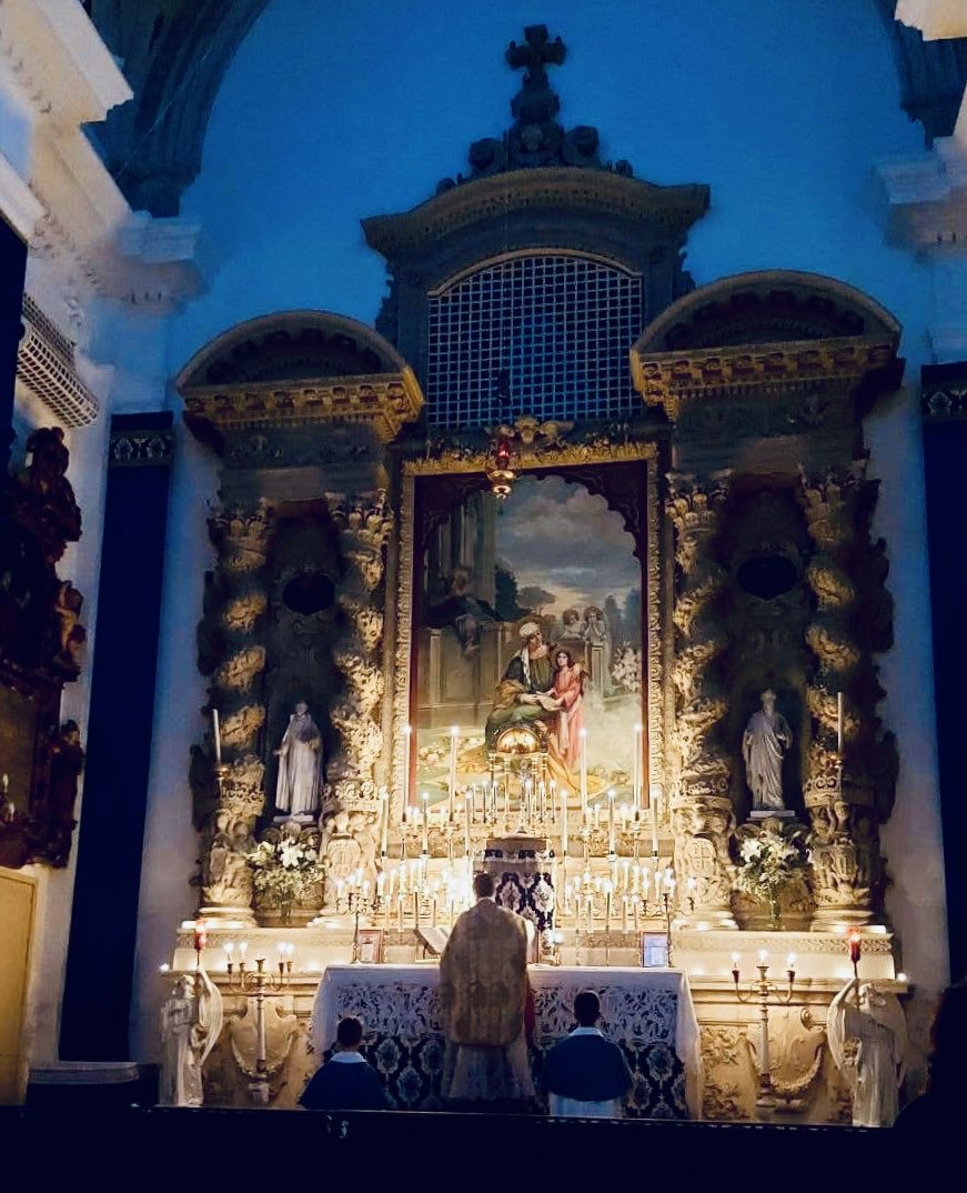 ICKSP's tweet image. Catholicism is beautiful 🕯️

Rorate Mass at the Church of St. Anne, the Institute’s apostolate in Lecce, Italy 🇮🇹