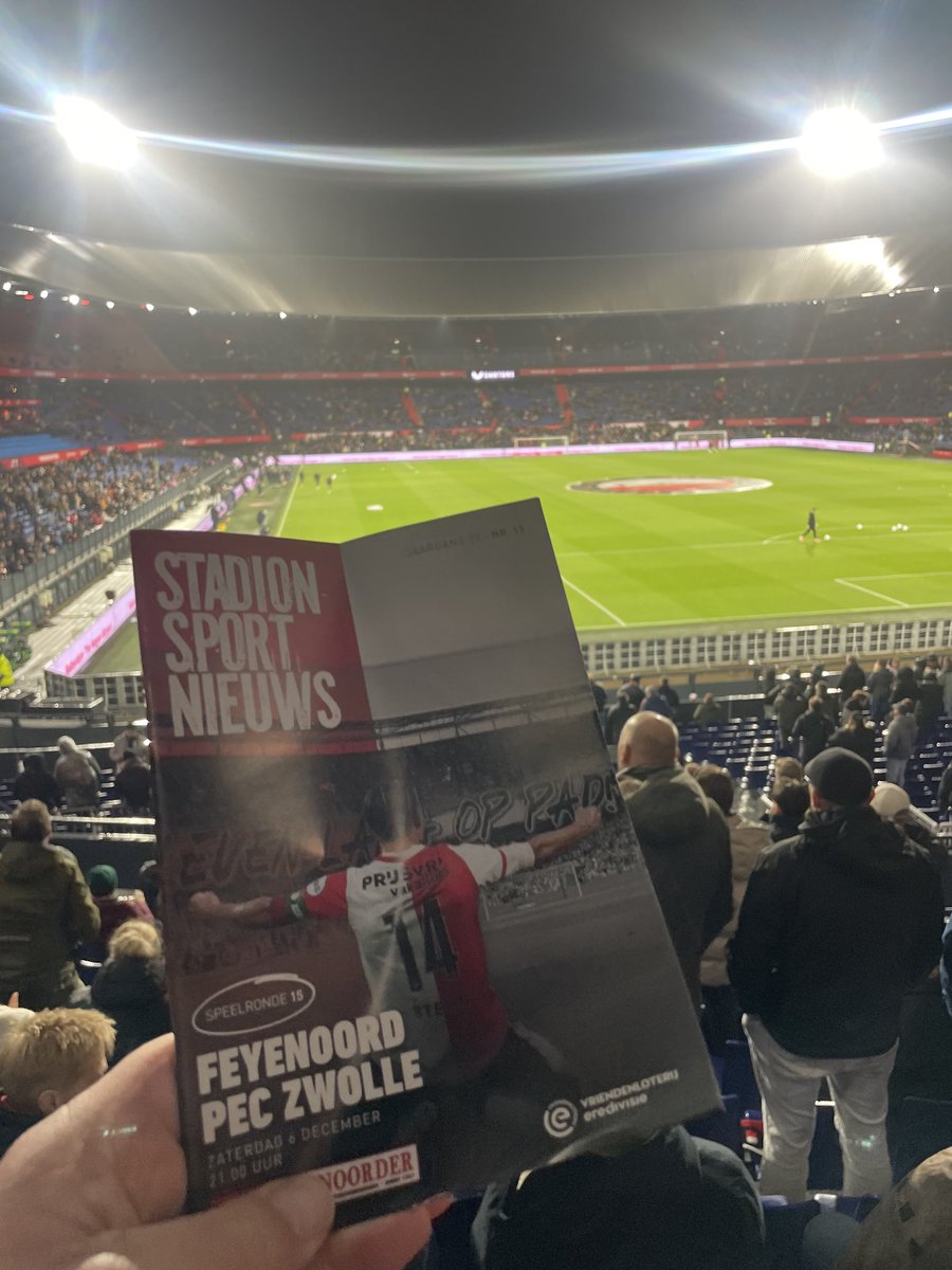 Genoten in de Kuip en dat toch eigenlijk iedere keer weer….👍👌👊