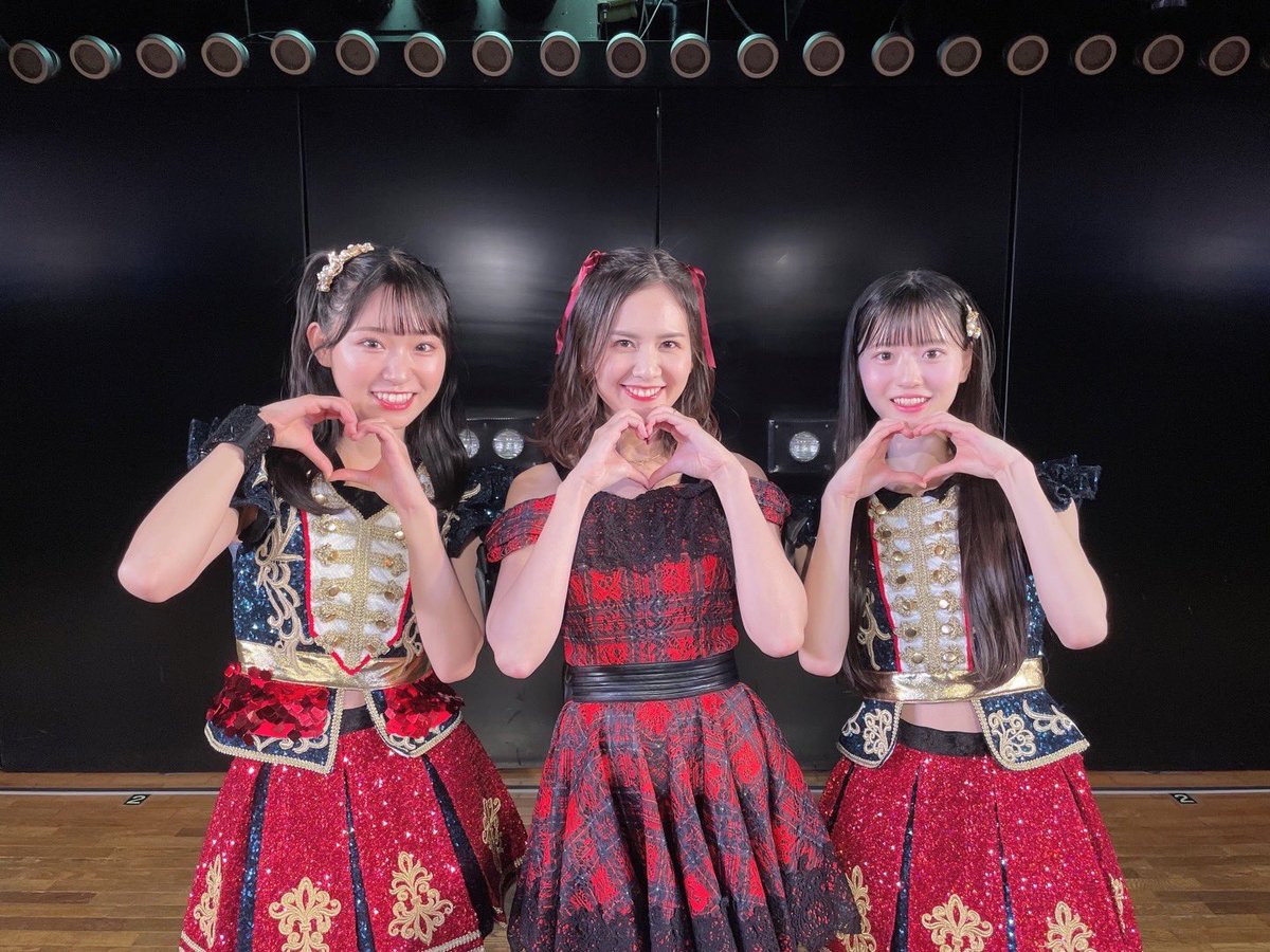 AKB48 20周年おめでとうございます🎤❤️ 今もこうしてAKBが続いている