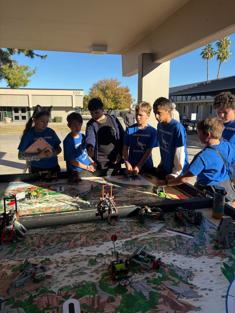 CanyonSpringsDV's tweet photo. Our Canyon Springs Scorpobots competed today at the First Lego League qualifiers in Scottsdale! Their perseverance, teamwork, and determination to tackle every challenge were truly inspiring. Way to go, Scorpobots! 🐺🤖✨ @DVUSD @firstlegoleague #Legorobotics #computerscience https://t.co/Yn5Q0o4GiT