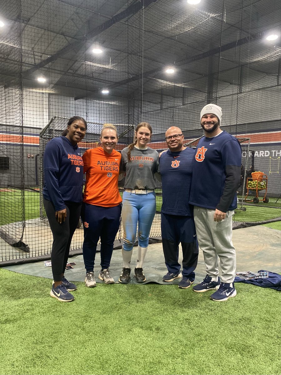 Millie Fox tweet media