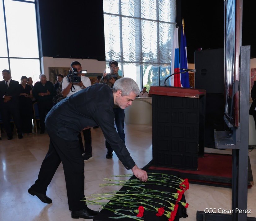 AbjNica's tweet photo. Asistimos a un homenaje artístico en honor al legado del exembajador de Rusia en Nicaragua (2011-2016), Nikolay M. Vladimir, quien ha partido a otro Plano de Vida . El evento tuvo lugar en el Teatro Nacional Rubén Darío.
#abjasia #nicaragua #rusia https://t.co/oK8PSv4qUb