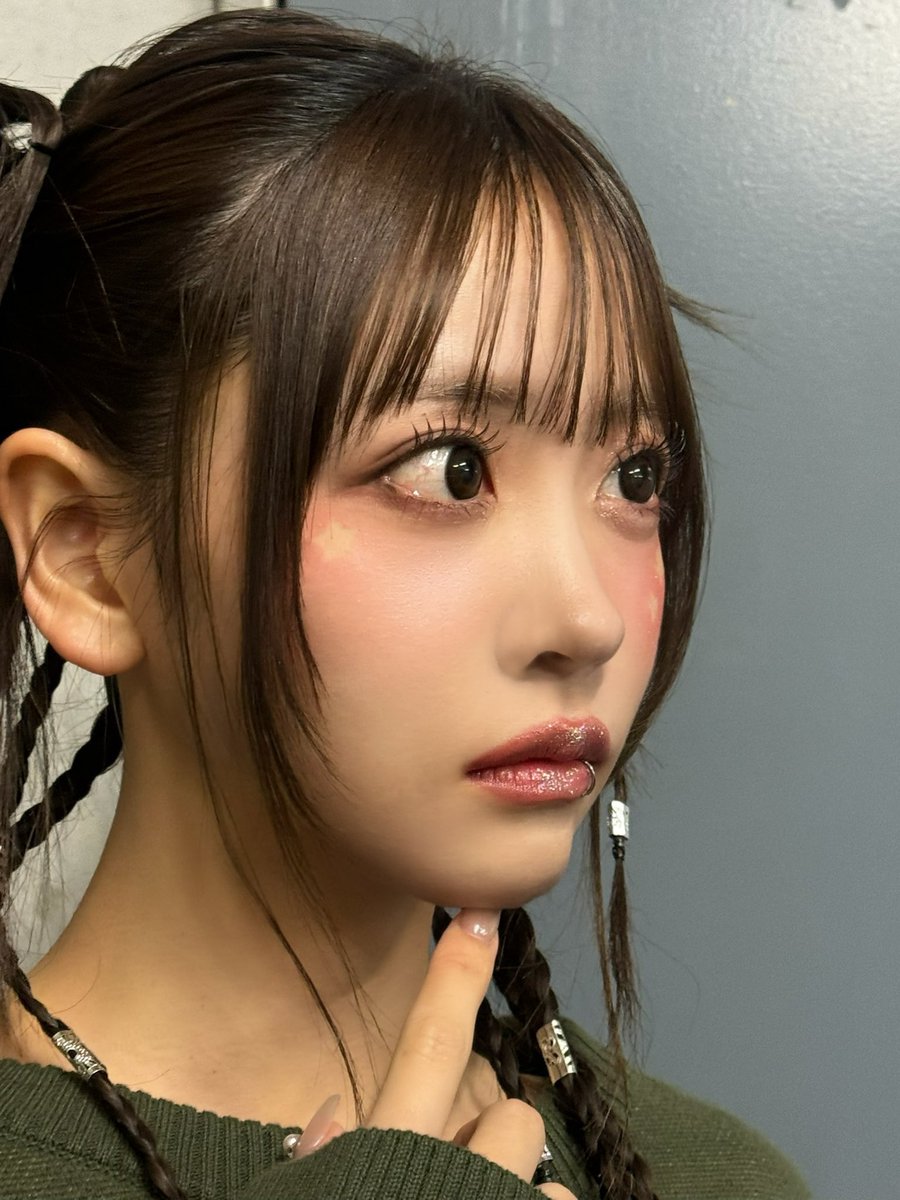 1日1ゆい💚 いつもと雰囲気の違う感じ☺️💚💚💚 #櫻井優衣 #1日1ゆい