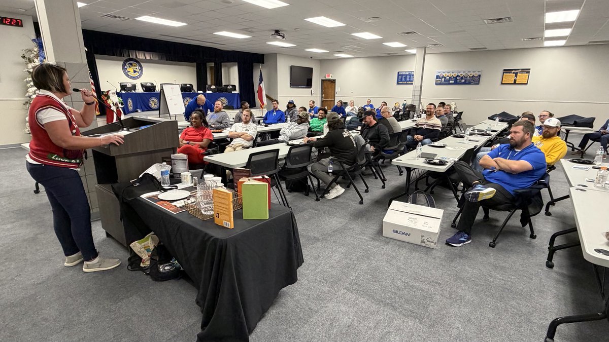 Community ISD - Home of the Braves tweet media