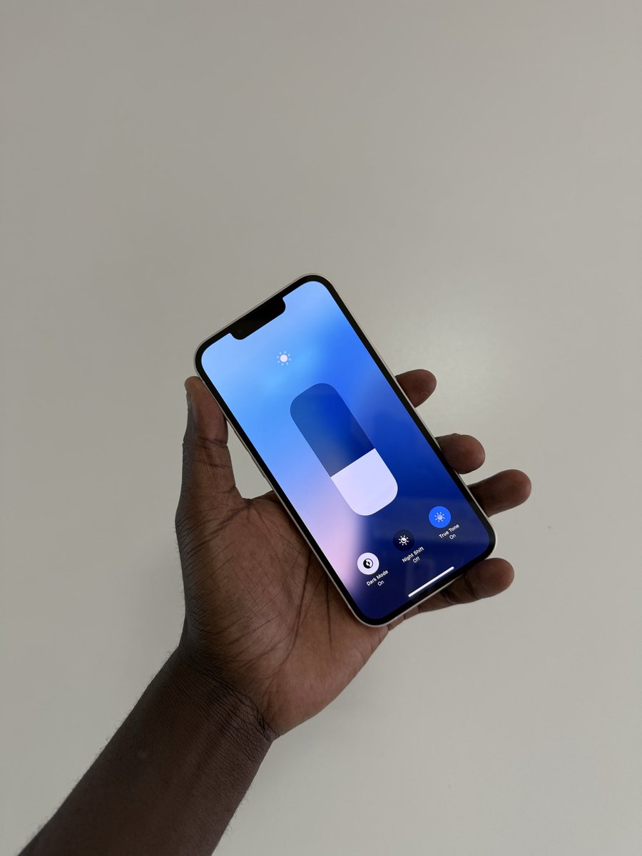 MandaGift's tweet image. iPhone 13 – 128GB (Pre-Owned)
Fully functional with excellent battery!

Price: K6,500 ONLY
Location: EW Tarry Building, Cairo Road (Opp. Central Park), Lusaka
Contact/WhatsApp: +260773661548