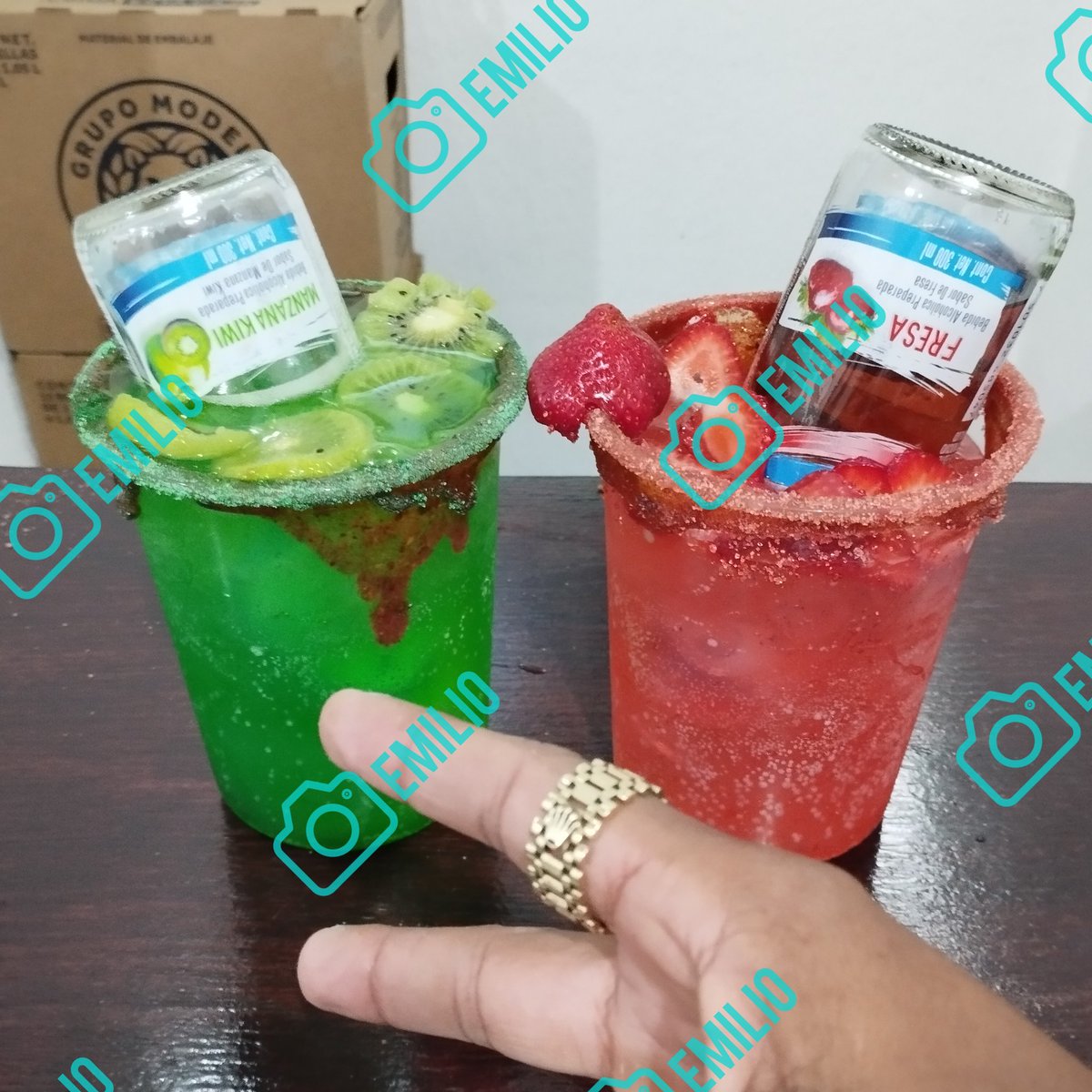 Por qué es sábado y el cuerpo lo sabe 😈🤗 a ver qué hotwife 🥵 nos visita🍹🍹😈😈