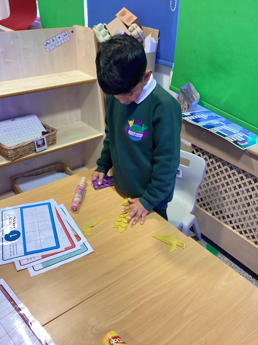 Miss Bell tweet media