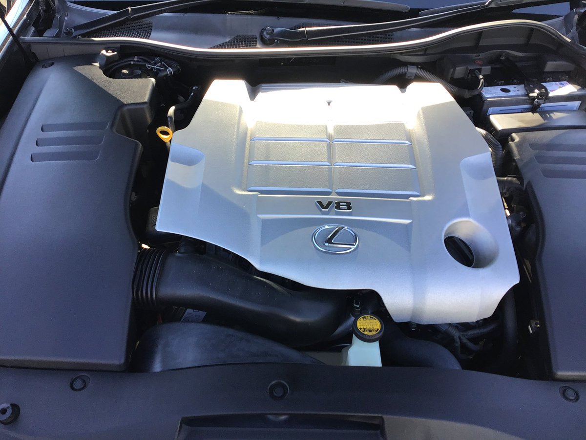 U_Selection7072's tweet image. 入庫者情報

レクサスGS460 メテオブラックインテリア
平成21年式　　61000キロ
乗り出し総額　　138万円

300台限定の特別仕様車
HDDナビ
18インチアルミ
フルエアロ
後期型
347馬力
8速AT
黒革エアコンシート
レーダークルコン
リアスポ

後期型のLS460と同じエンジン
全グレードで300台限定車