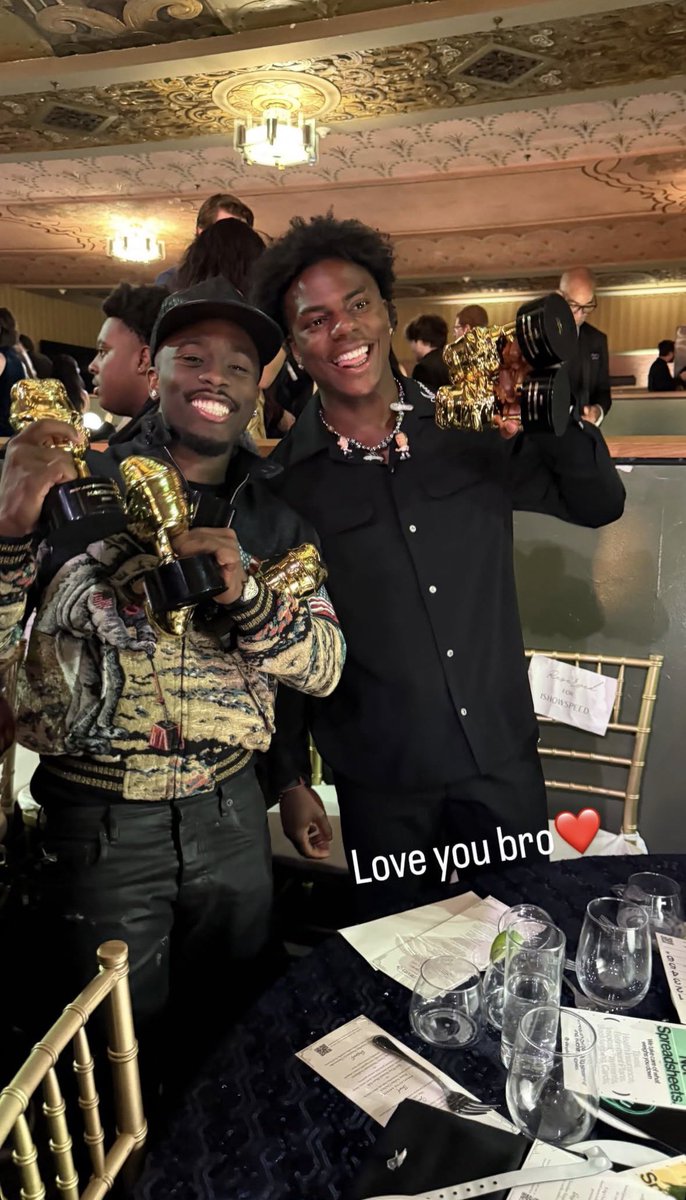 Kai Cenat x Speed❤️‍🩹👏🏾

2 of the greatest streamers of our generation🏆