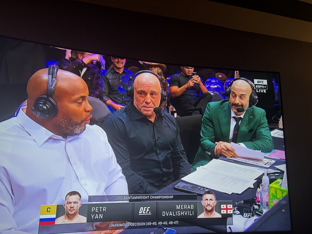 MatScouts1's tweet image. how many Oklahoma State Cowboys in this pic ⁦@CowboyWrestling⁩ ⁦@ufc⁩