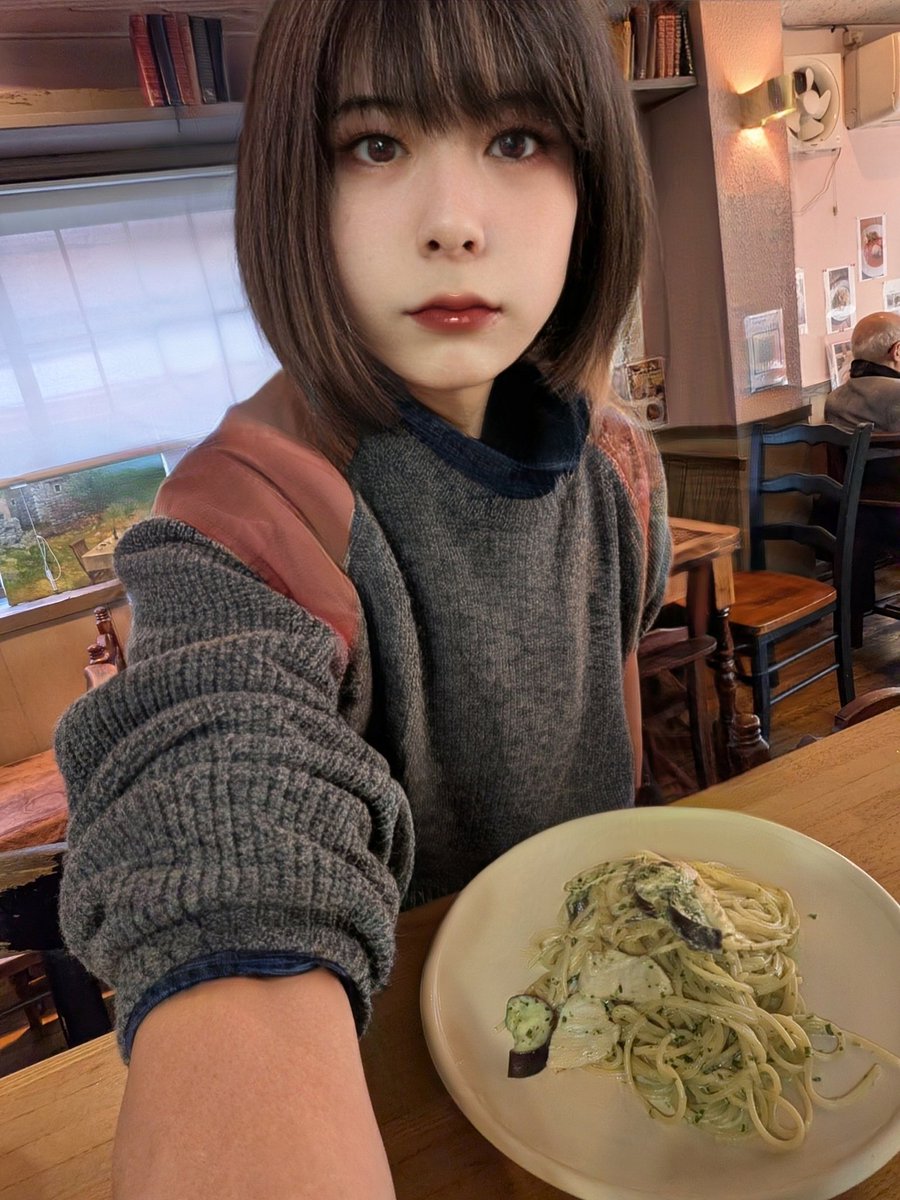 sotokichisan's tweet photo. #カコジョラーメン部スパゲティ分会
#Liel
#沼袋

皆様
こんにちはです☀

本日の昼食
ジェノベーゼクリームソース
チキン・ナス スパゲティ
です🍝😋 https://t.co/sKVozo7IBa