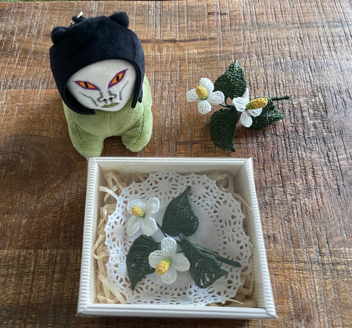 どくだみのブローチおろちんの分もきゃんせいしたわぁ♡ プレゼント