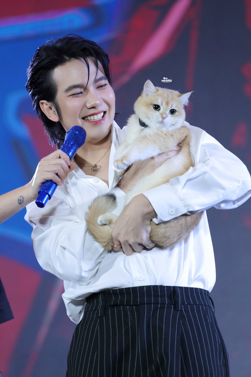 ปะป๊าแอนด์จิงเจ้อ

BUILD MOMENT IN BKK

#UNLEASHTHEBUILDDAY2