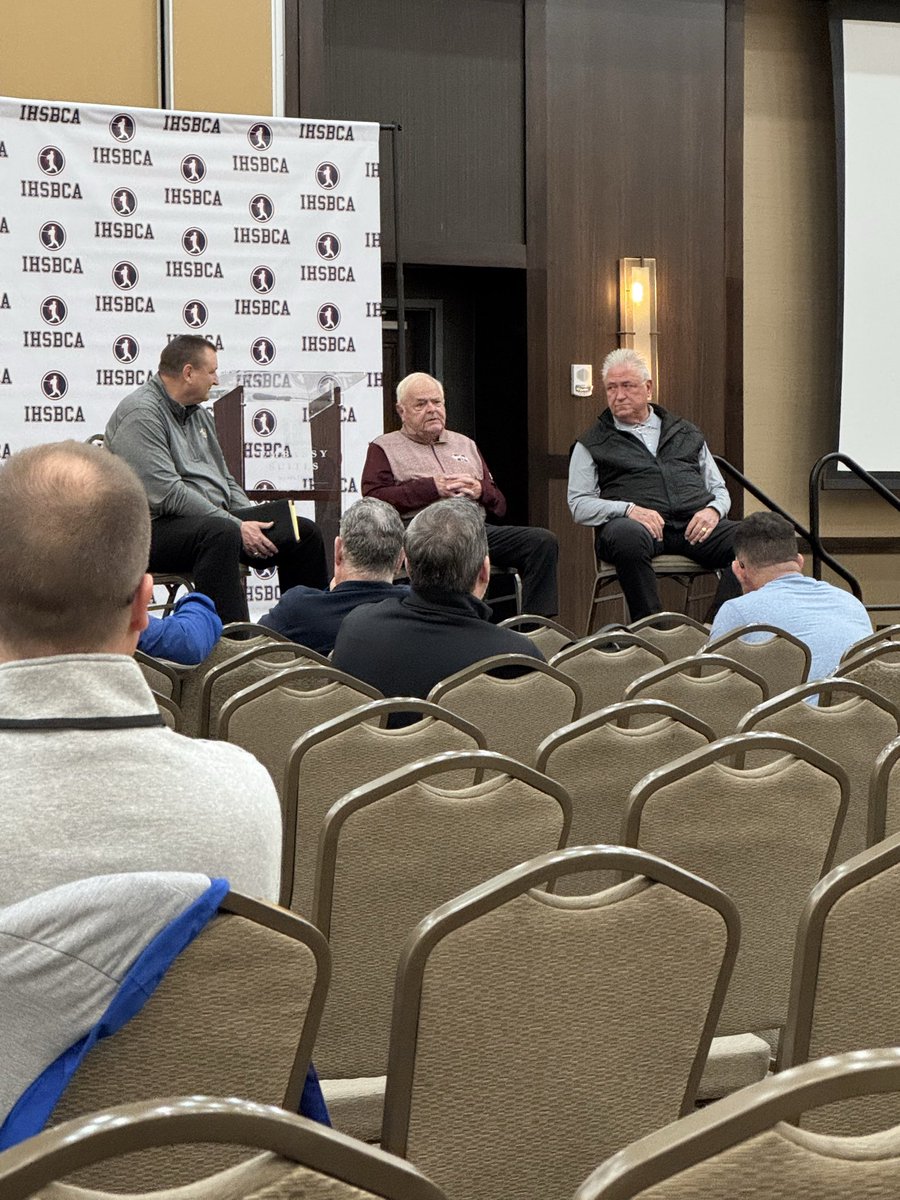 Althoff Catholic Baseball tweet media