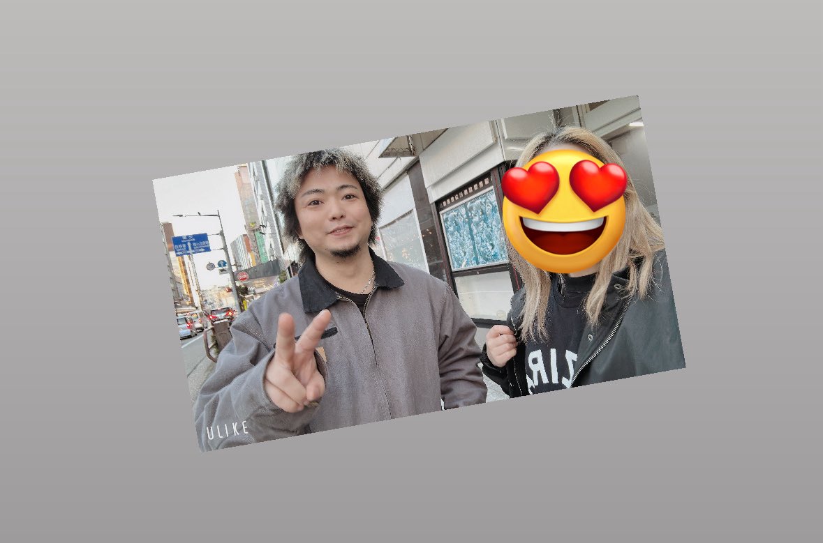 883chan123's tweet photo. 昨日ライブ前に出会えたので写真撮ってもらった！💕 https://t.co/URhMbQz0Ml