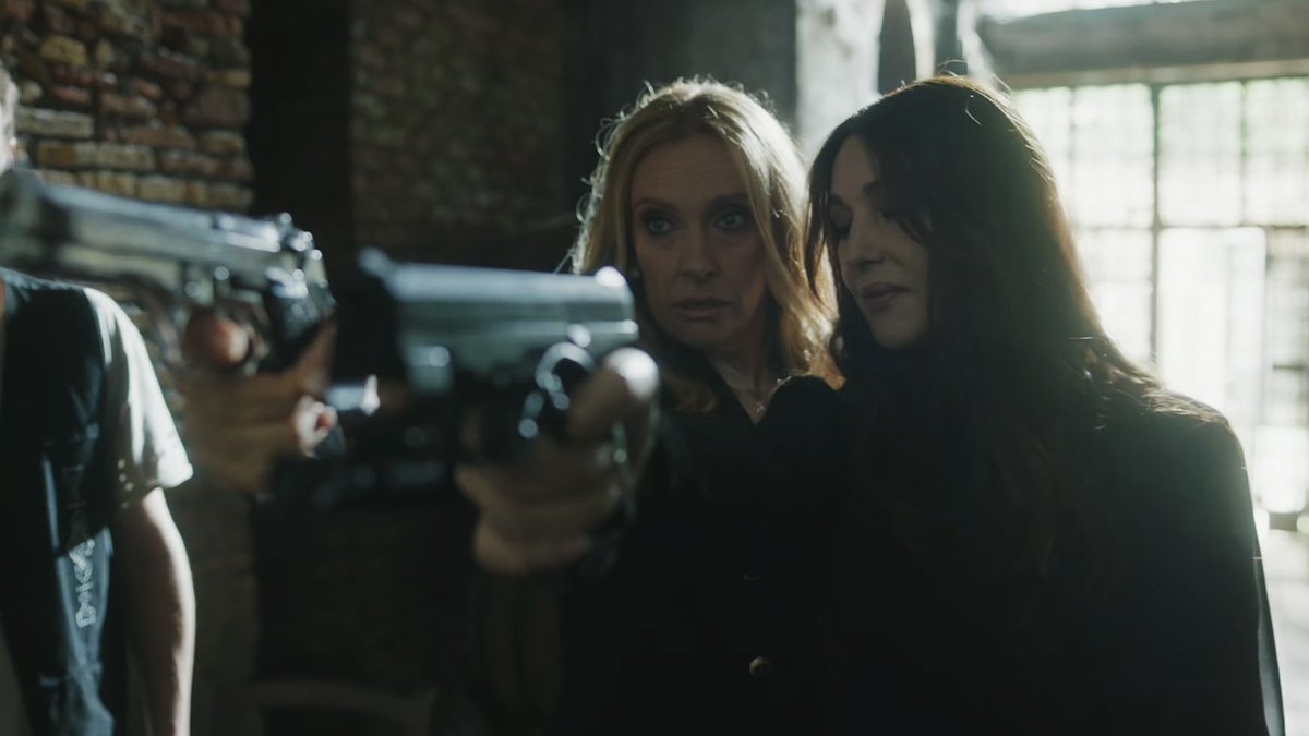 guedegade's tweet image. you can’t tell me this isn’t a lesbian couple