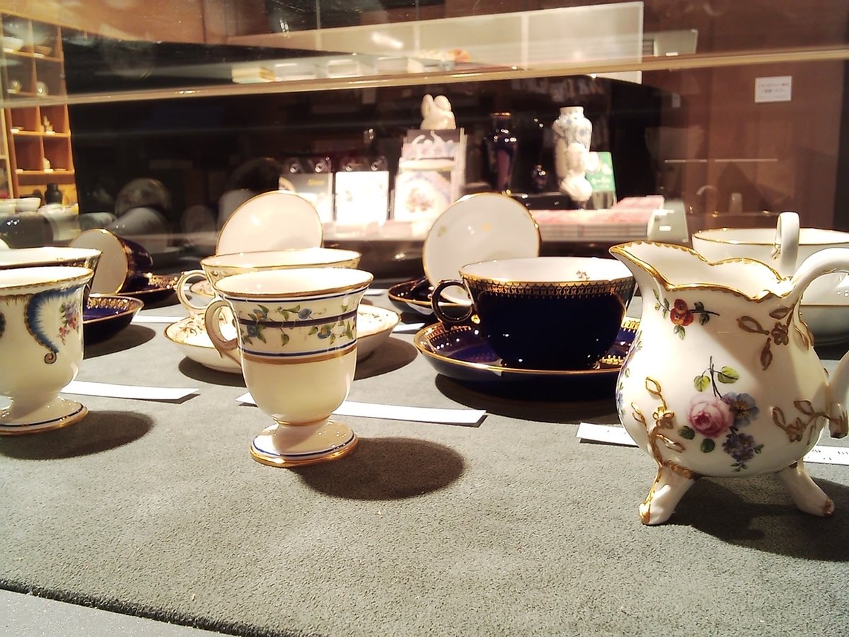 ARTCUBE SHOP 美術館店】 ✨期間限定✨ 世界最高峰のフランス磁器