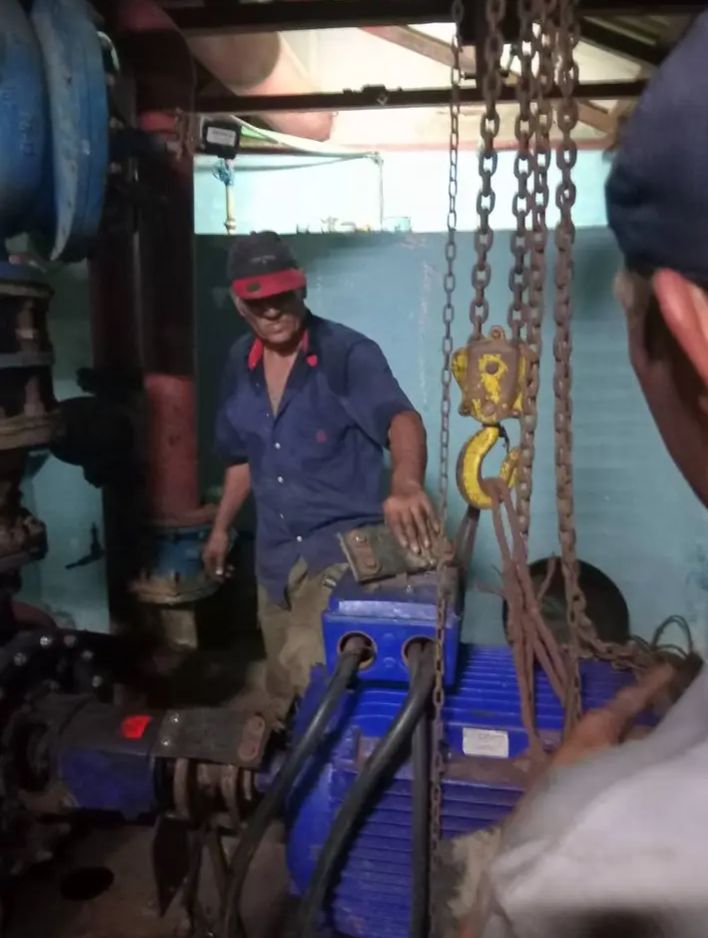 ¡Misión cumplida! ✅
La Bomba de Impulsión #3 de la Planta Potabilizadora Yayabo, en Sancti Spíritus, ya está lista y operativa. Un trabajo de excelencia de nuestra Brigada de Electro-Mecánica Provincial para fortalecer el suministro de agua. #Eaass #AySCuba
