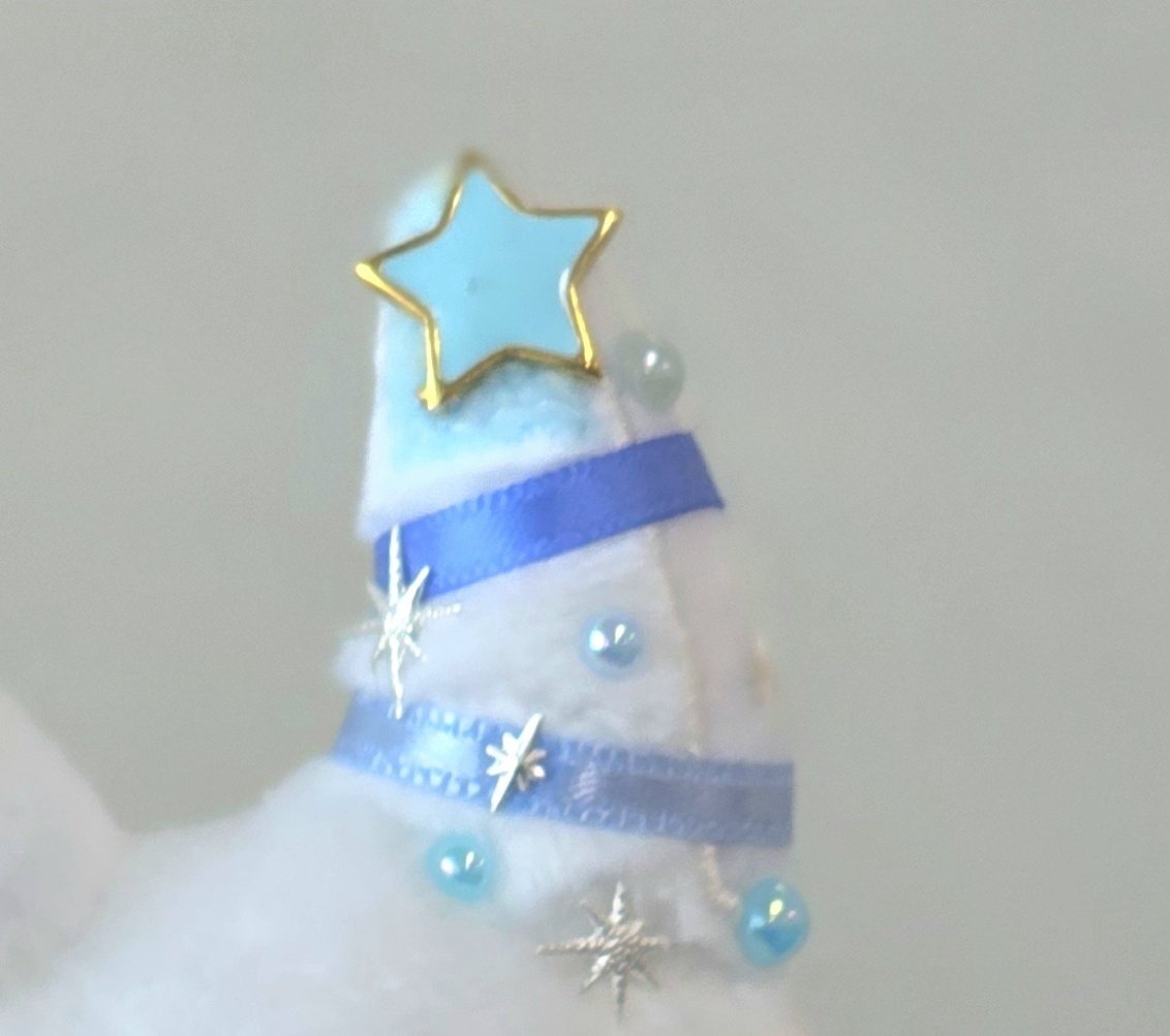 🤍화이트 크리스마스 여우🤍

화려한 귀트리가 포인트🎄