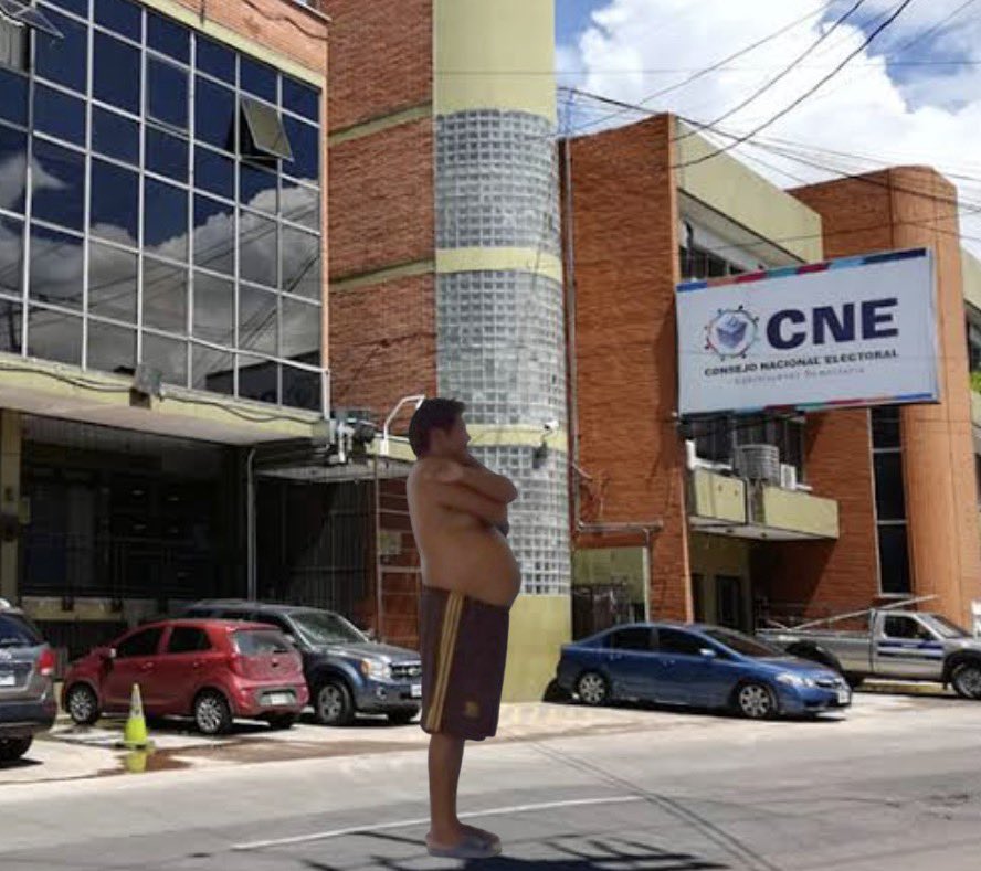 Lorenhn_'s tweet photo. Nada que llama Salvita a quemar el CNE, verdad usté. https://t.co/FgnN3qwFbk