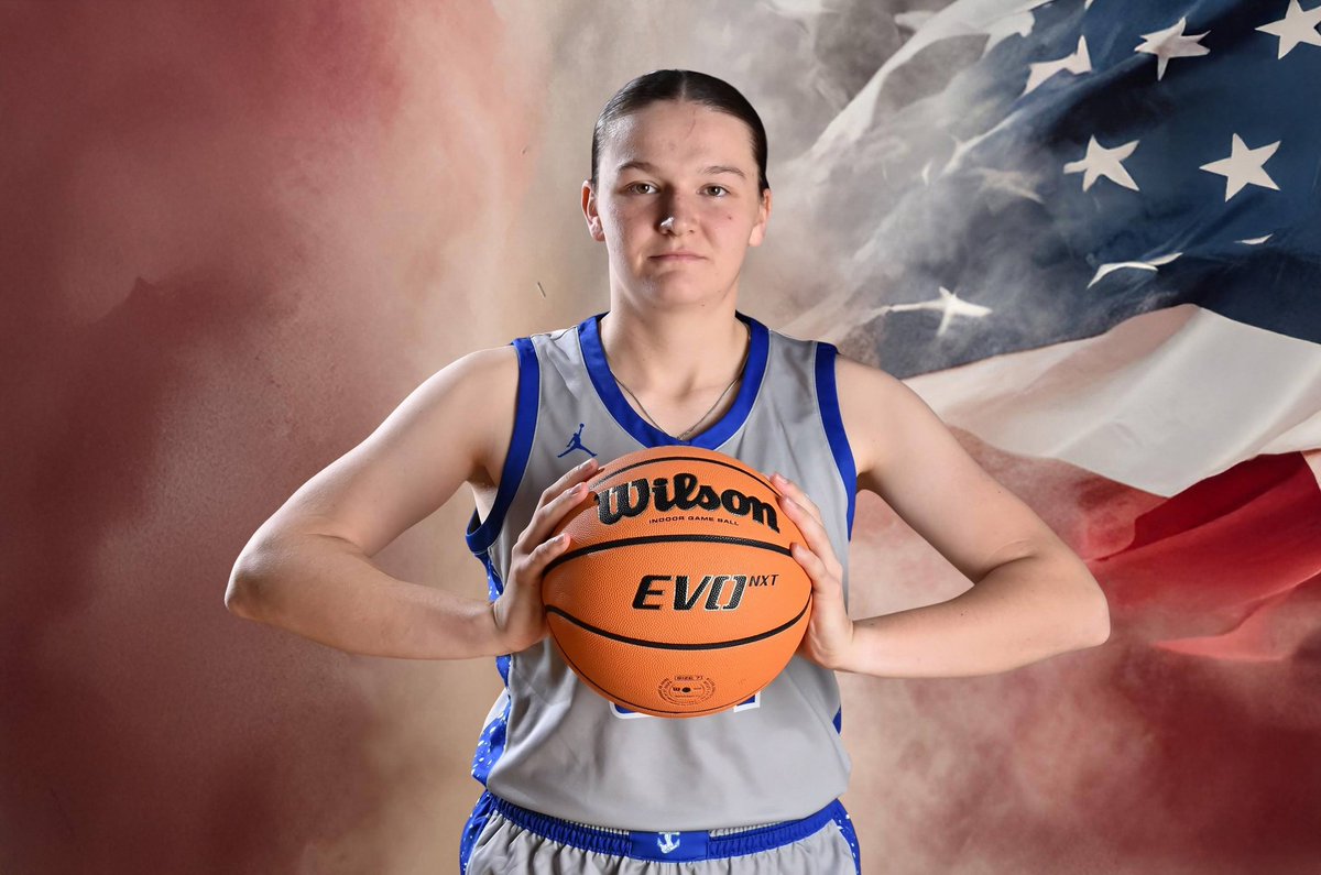 Breanna Sommers 🏀 tweet media