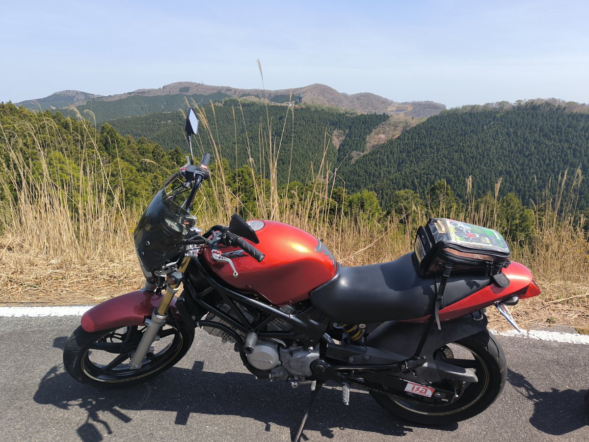 somei0507's tweet photo. 更新！
名前：SKドラゴ
性別：男
年齢：37歳
住み：奈良
車種：#VTR250
好き：山と川と海
一言：今年マシで乗れてない…バイク関連の写真4枚辛うじて💦ココまでは初めてだ😭
2026年は、ちょいと訳あって九州に行きたいところ。 https://t.co/5m3YgypSIw