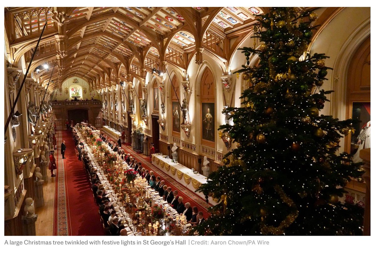 JenCarsonTaylor's tweet image. Read this please. Quite extraordinary commentary from a guest at the recent State Dinner for German President Steinmeier:

‘The polished mahogany tables shone under flickering candlelight. Everywhere I looked were things to fill a historian’s heart with delight: suits of armour,…