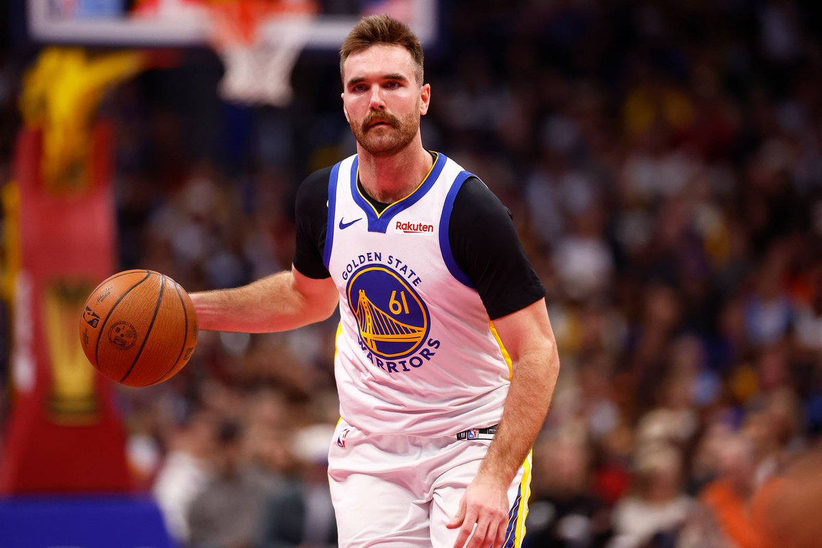 BabyFaceDubs's tweet image. RETWEET IF YOU LOVE PAT SPENCER