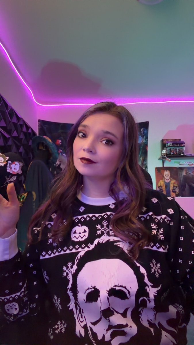 Myers Christmas sweater! Open lobbies in DBD twitch.tv/momma_saphira
