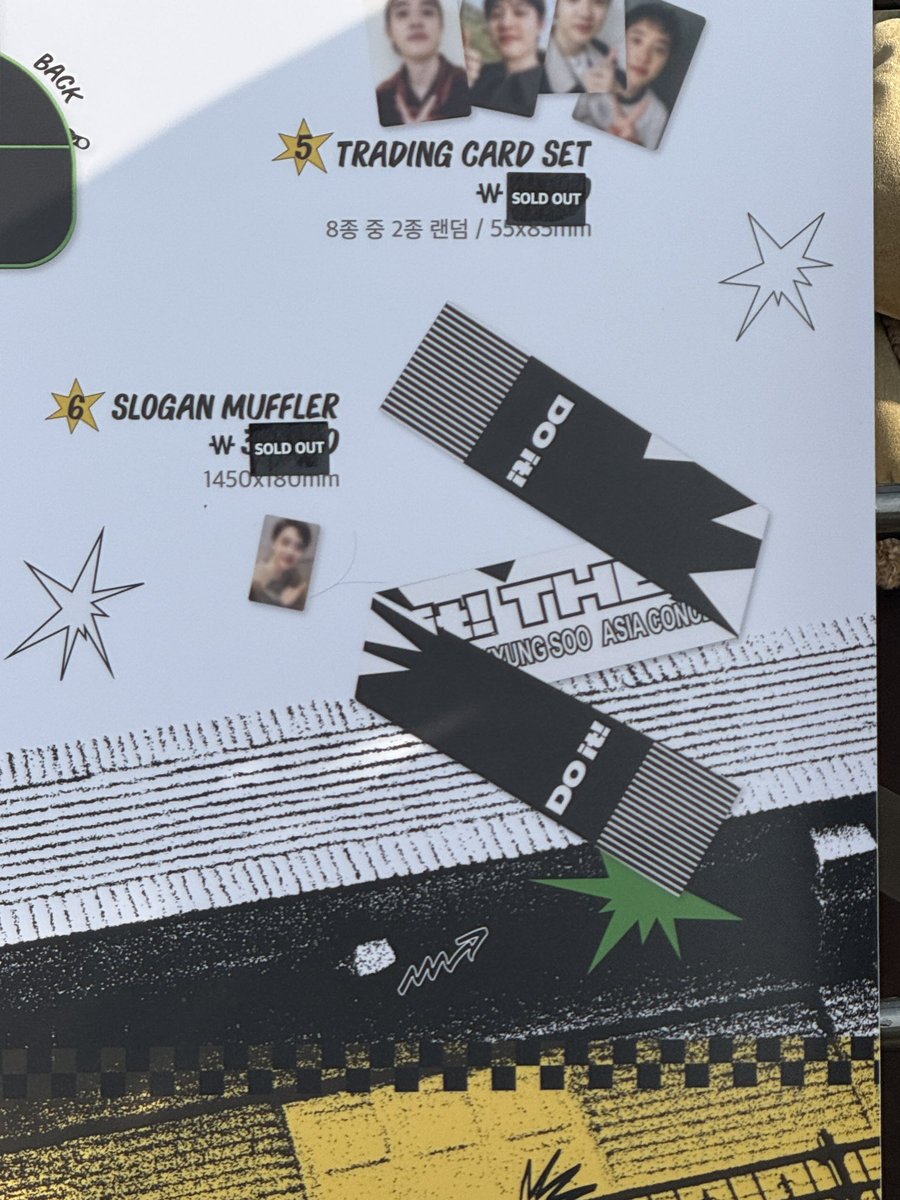 mariacon31's tweet photo. as of 11:41

slogan muffler sold out

 #도경수 #DOHKYUNGSOO #DOit_THEFINAL https://t.co/7AraZACp2A