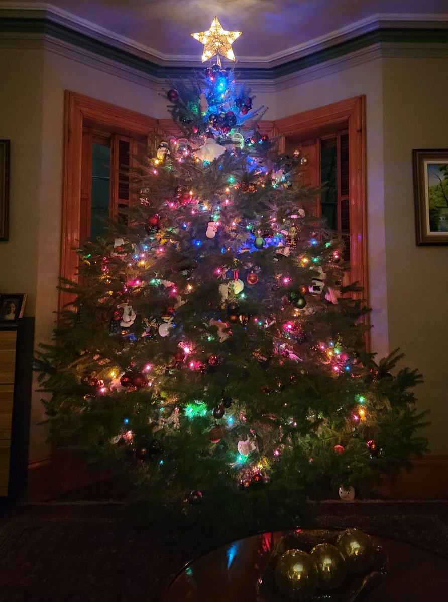 It's that time of year.
Merry Christmas!