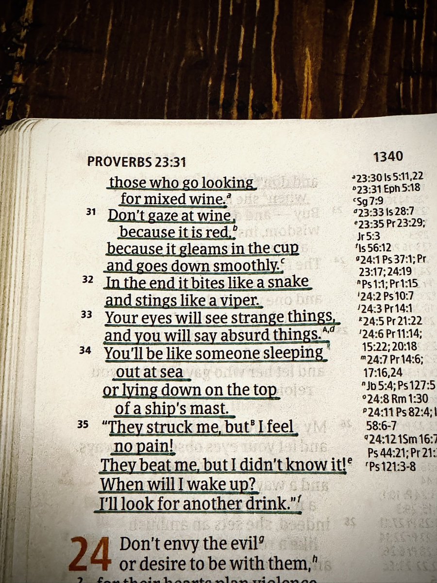 OneManCircus87's tweet image. Saturday night reality check. 👀

“Who has woe?
Who has sorrow?
Who has conflict?
Who has complaints?
Who has wounds for no reason?
Who has red eyes?

Those who linger over wine.”
—Proverbs 23:29–30

That’s not religious exaggeration.
That’s a psychological, physical, and…