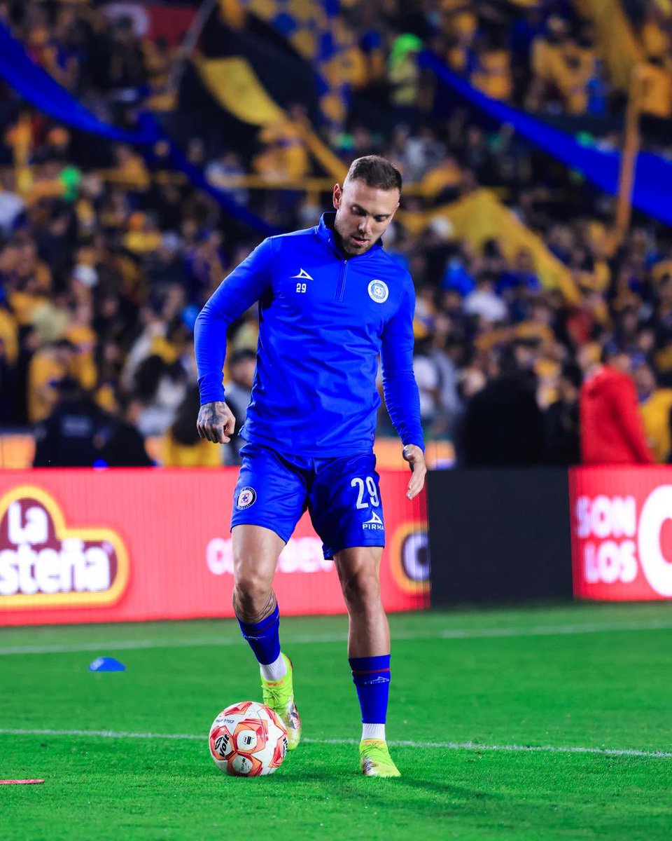 CRUZ AZUL tweet media