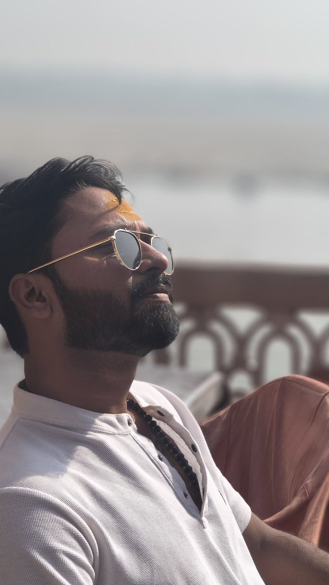 SayanMi83's tweet photo. ✨"Banaras teaches one truth — nothing is permanent.”✨ https://t.co/mEbsRiyIOd